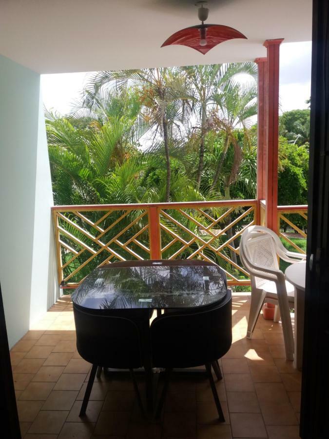 Studio A Louer Proche Des Plages Apartment Sainte-Anne Exterior photo